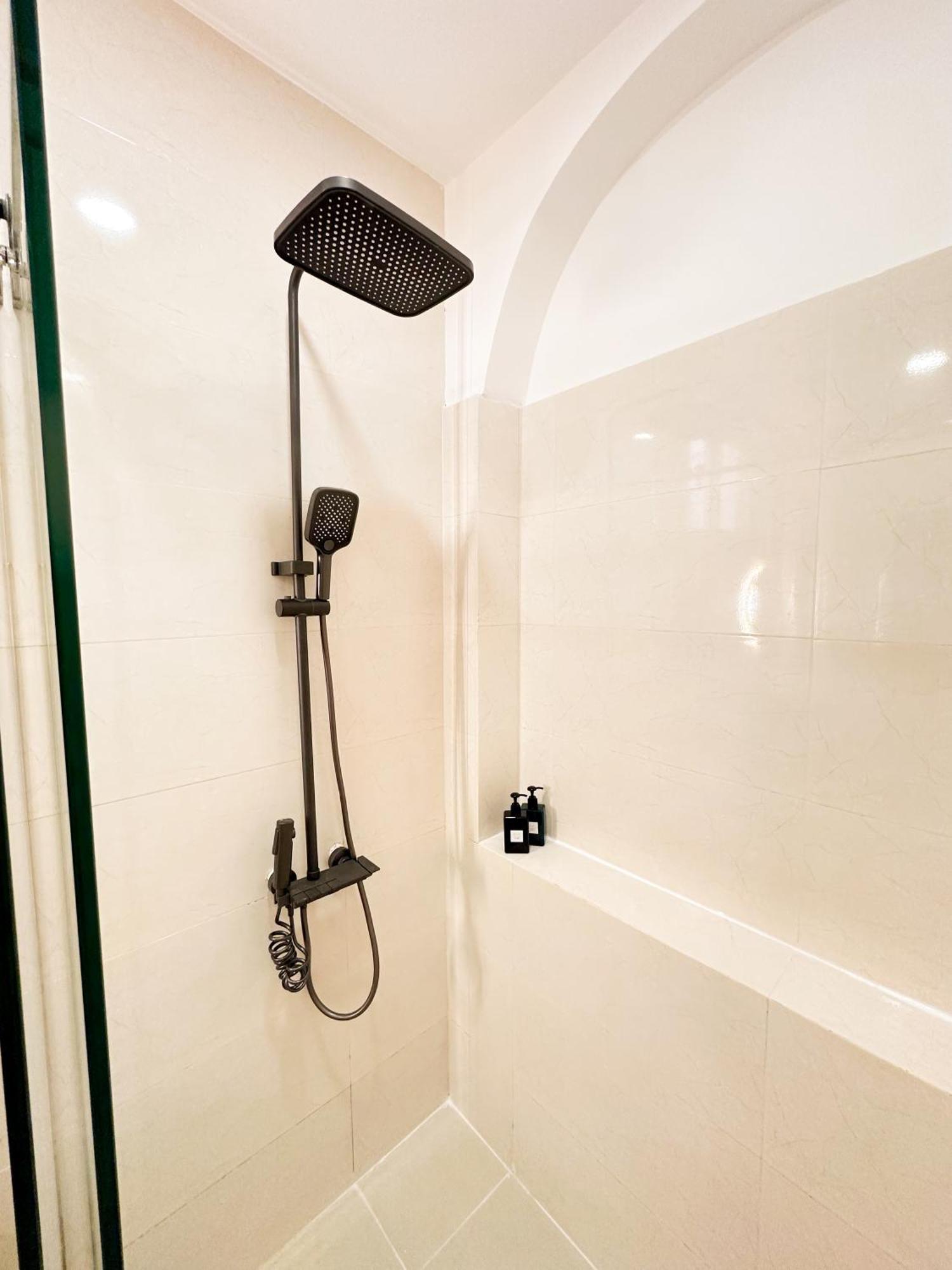 Airie Living Hotel TP. Hồ Chí Minh Ngoại thất bức ảnh